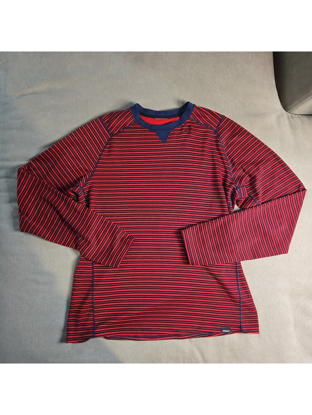 Patagonia Capilene Midweight 3 Baselayer Long Sleeve Red/Navy Stripe Shirt Men L